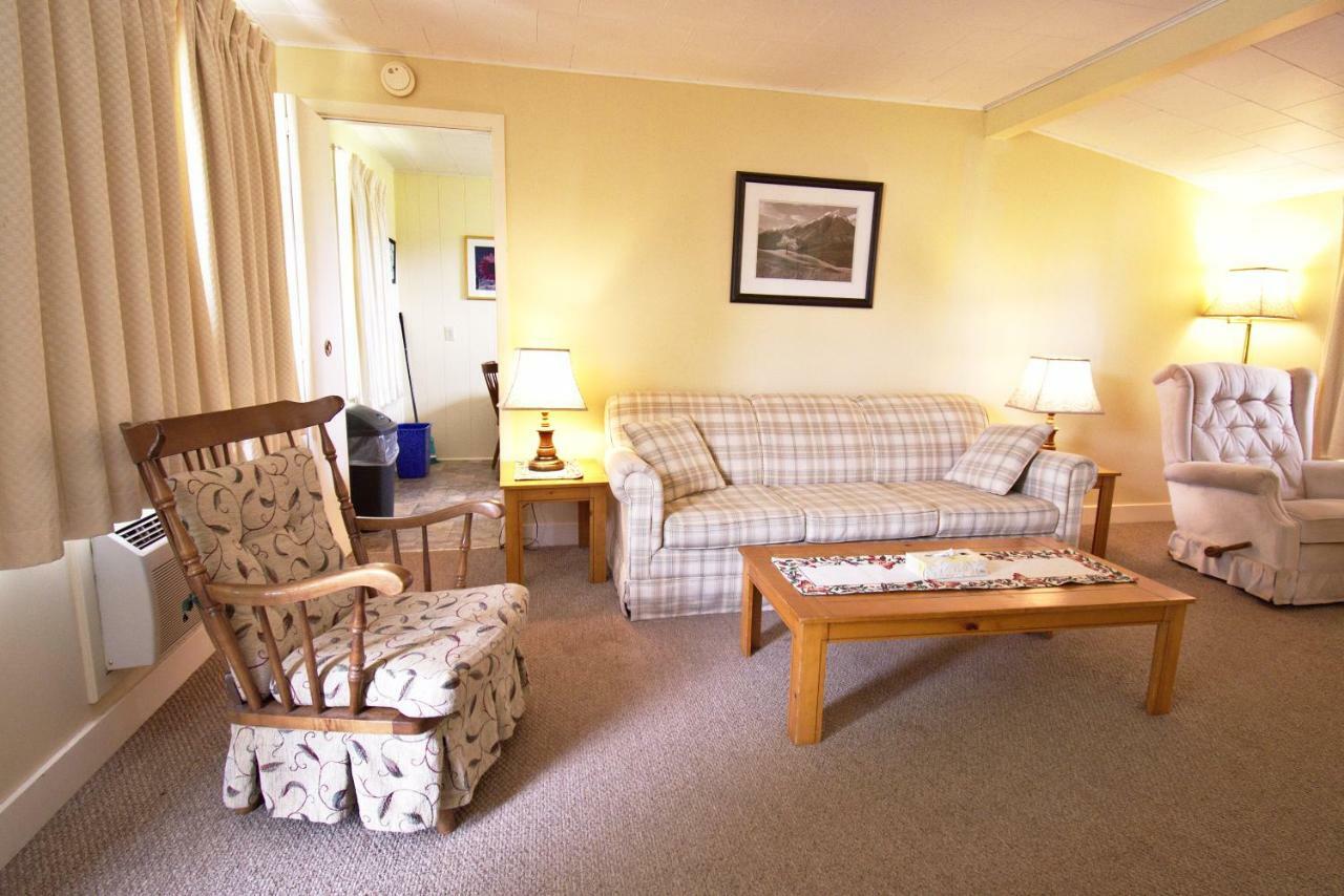 Lakeview Lodge And Cottages キャベンディッシュ エクステリア 写真